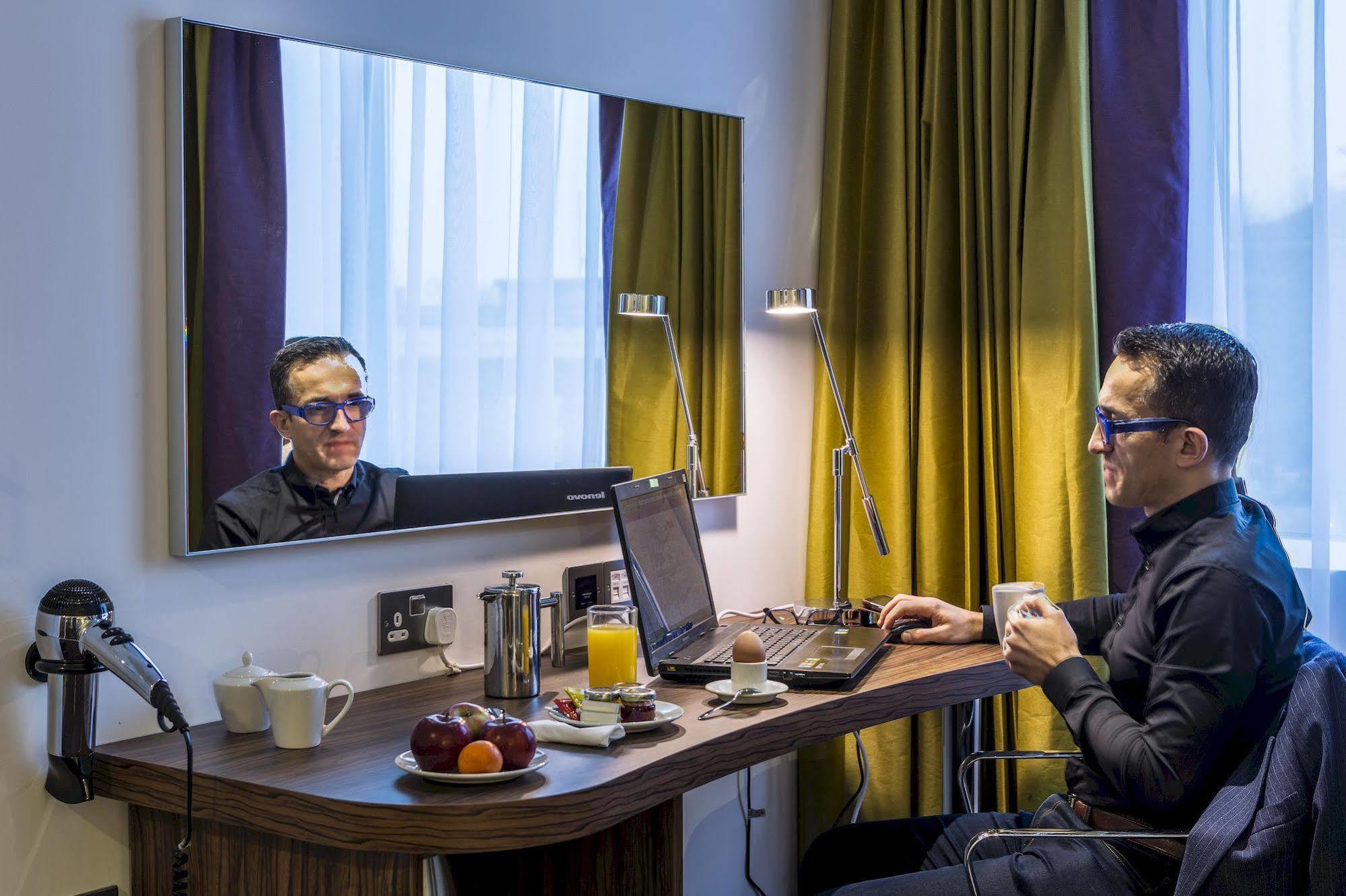 Holiday Inn London Watford Junction By Ihg Ngoại thất bức ảnh